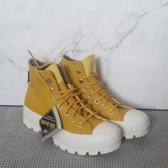 GORE-TEX Shoes - CONVERSE CHUCK TAYLOR ALL STAR LUGGED Women's Yellow High-Top Sneakers Shoes 7.5